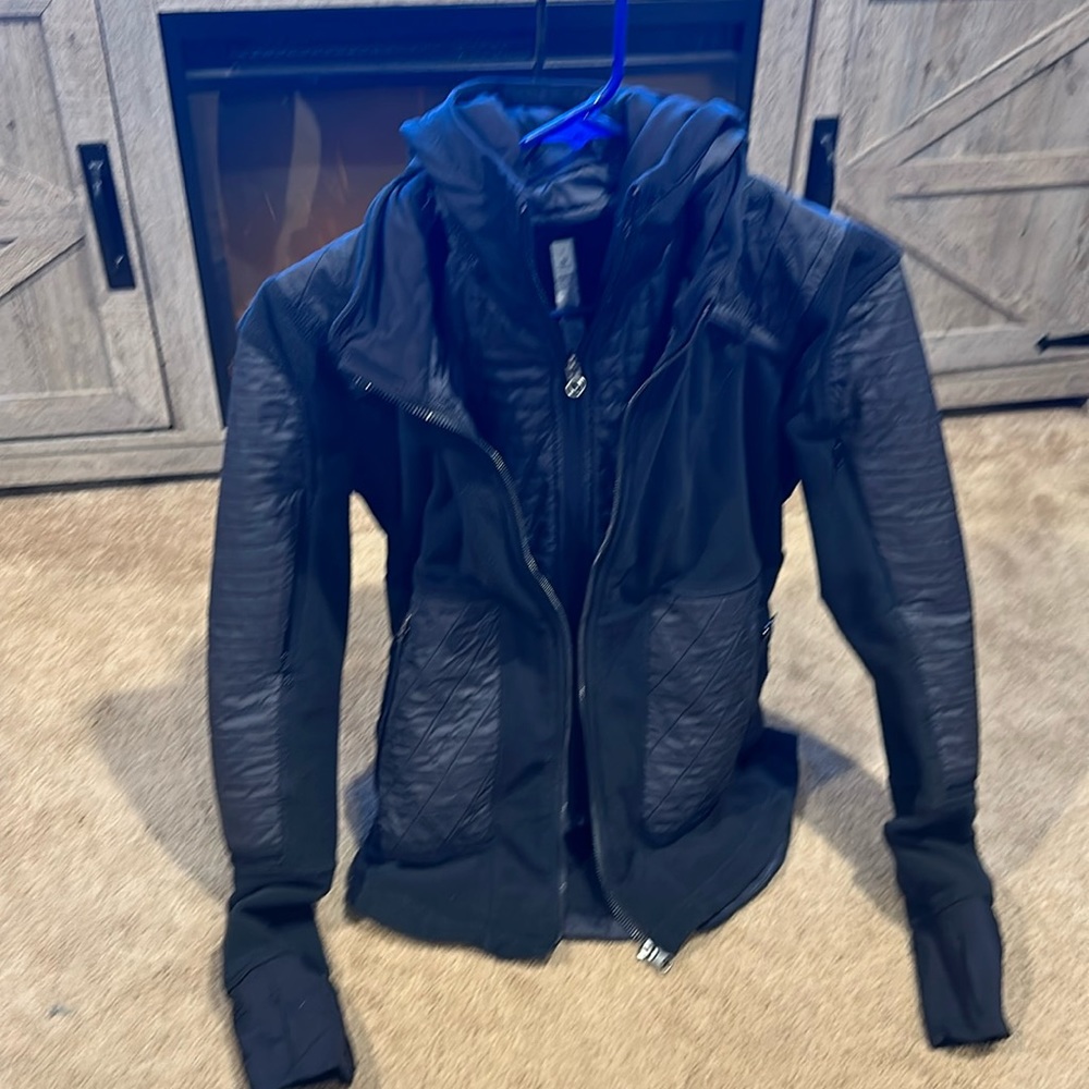 Lululemon black fleecy keen jacket